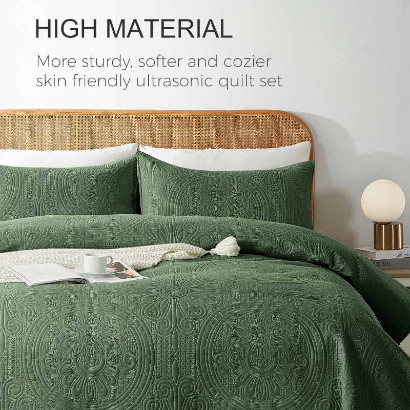 WURUIBO Olive Green Full/Queen Quilt Bedding Set  3 Pieces Lightweight Bedspreads with Pillow Shams  Microfiber Modern Thin Coverlet  Summer Quilted Comforter for All Season (1 Quilt  2 Shams) - Image 3